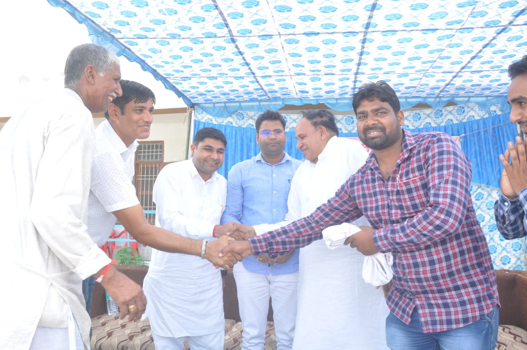 संस्थान गतिविधि 10